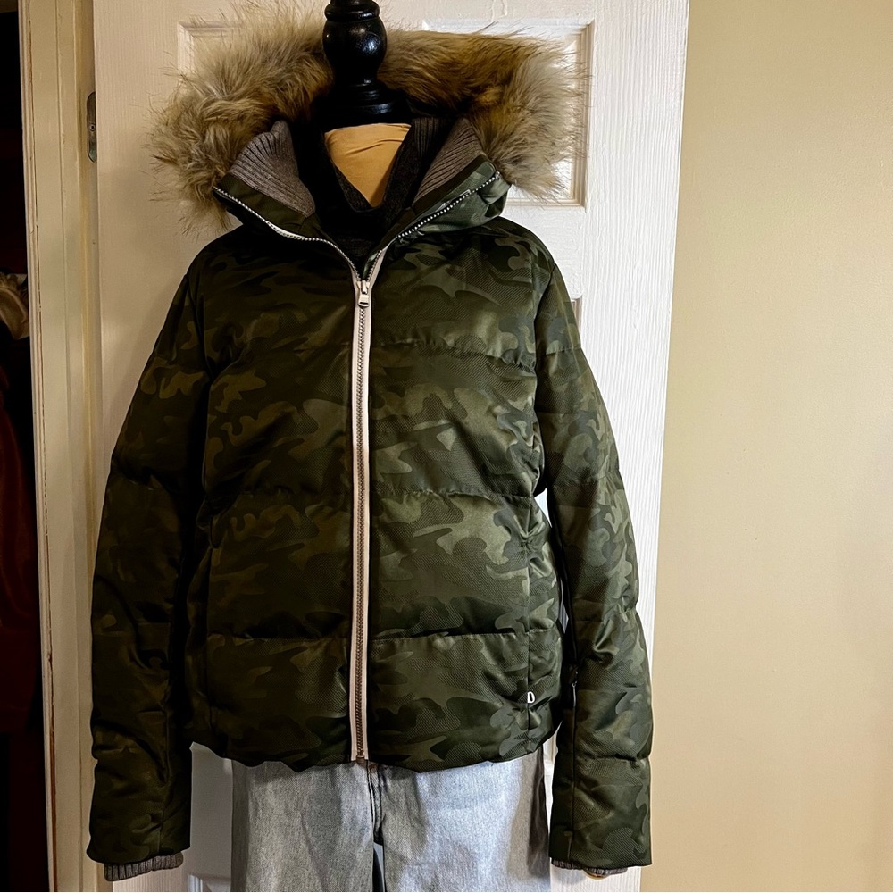 FERA Women’s Chloe Camo Down Ski Winter‎ Snow Parka Hooded Zipper Jacket Size 10 - Picture 3 of 16